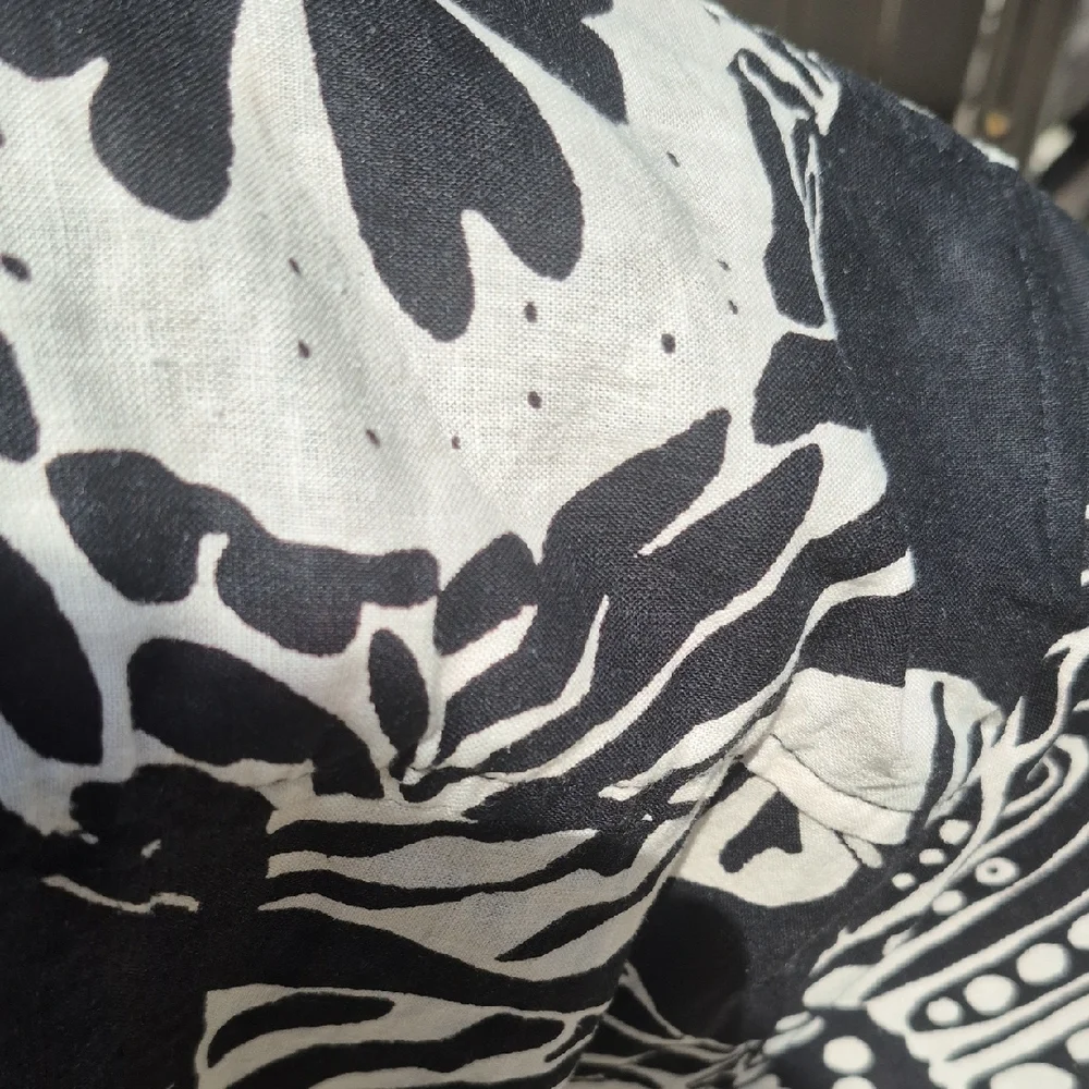 Christian Siriano Black White Boxy  Button Down Top 2x Linen Blend 3/4 Sleeve - Picture 12 of 12